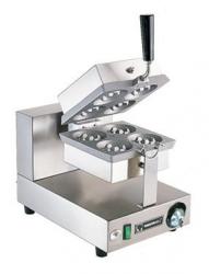 MINI WAFFLE BAKER